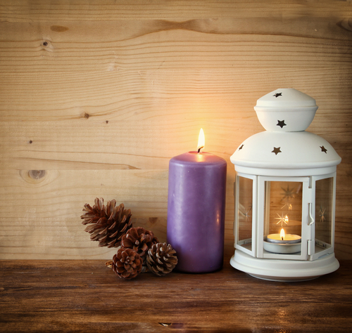 Seasonal Candles Add a Classy Touch